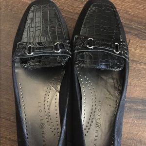 Karen Scott Loafers